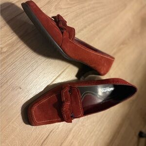 AEROSOLES Burgundy Suede Loafers